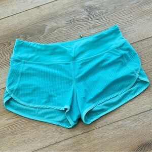 Lululemon Athletica Blue Athletic Shorts Moisture-Wicking Mid-Thigh